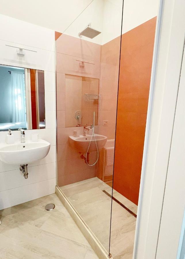 B&B Vittoria Анціо Екстер'єр фото